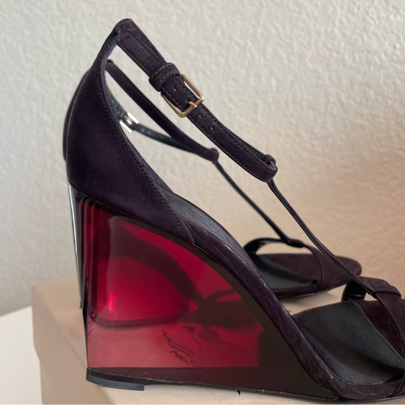 Burberry plum suede t-strap ombré wedges - Picture 6 of 12